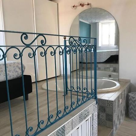 Romantico Monolocale Con Vista Sulla Torre Vigevano Eksteriør bilde