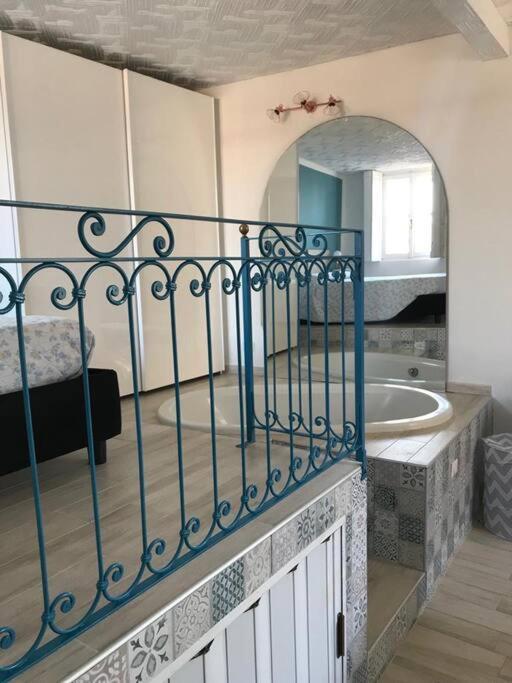Romantico Monolocale Con Vista Sulla Torre Vigevano Eksteriør bilde